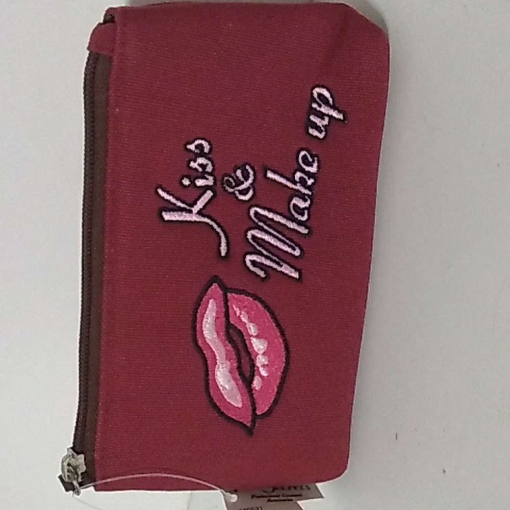 Kiss & Makeup Face Secrets Cosmetic Bag Purse